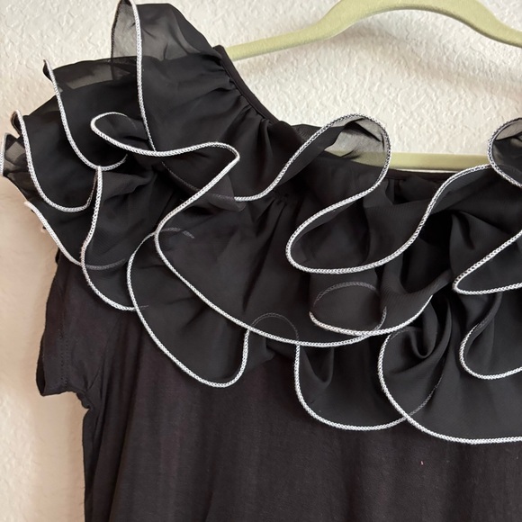 ❗️FINAL❗️Stera Elegant Black Ruffled Blouse Medium - Picture 3 of 7